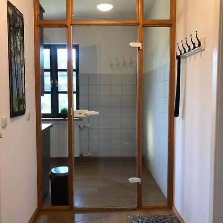 Villenappartement Mit Blick Ins Gruene Am Rande Der Wunderschoenen Altstadt Apartment Wismar